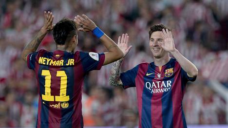 Der FC Barcelona wirbt auf seinem Trikot für Qatar Airways