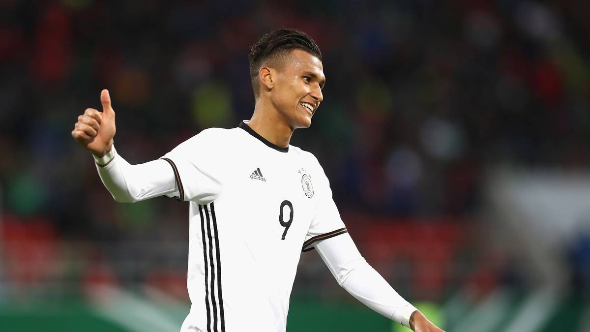 DAVIE SELKE: In der Zweiten Liga stürmte in der Vorsaison auch Selke mit RB Leipzig - allerdings unter ganz anderen Voraussetzungen. Der Ex-Bremer entschied sich nach einer starken Bundesliga-Saison für Werder bewusst für den Schritt zu den aufstrebenden Leipzigern. Anders als damals Wagner ist Selke in der U21 gesetzt - genauso wie er es im Olympia-Team war. VORTEIL 2016, Endstand: 6:7