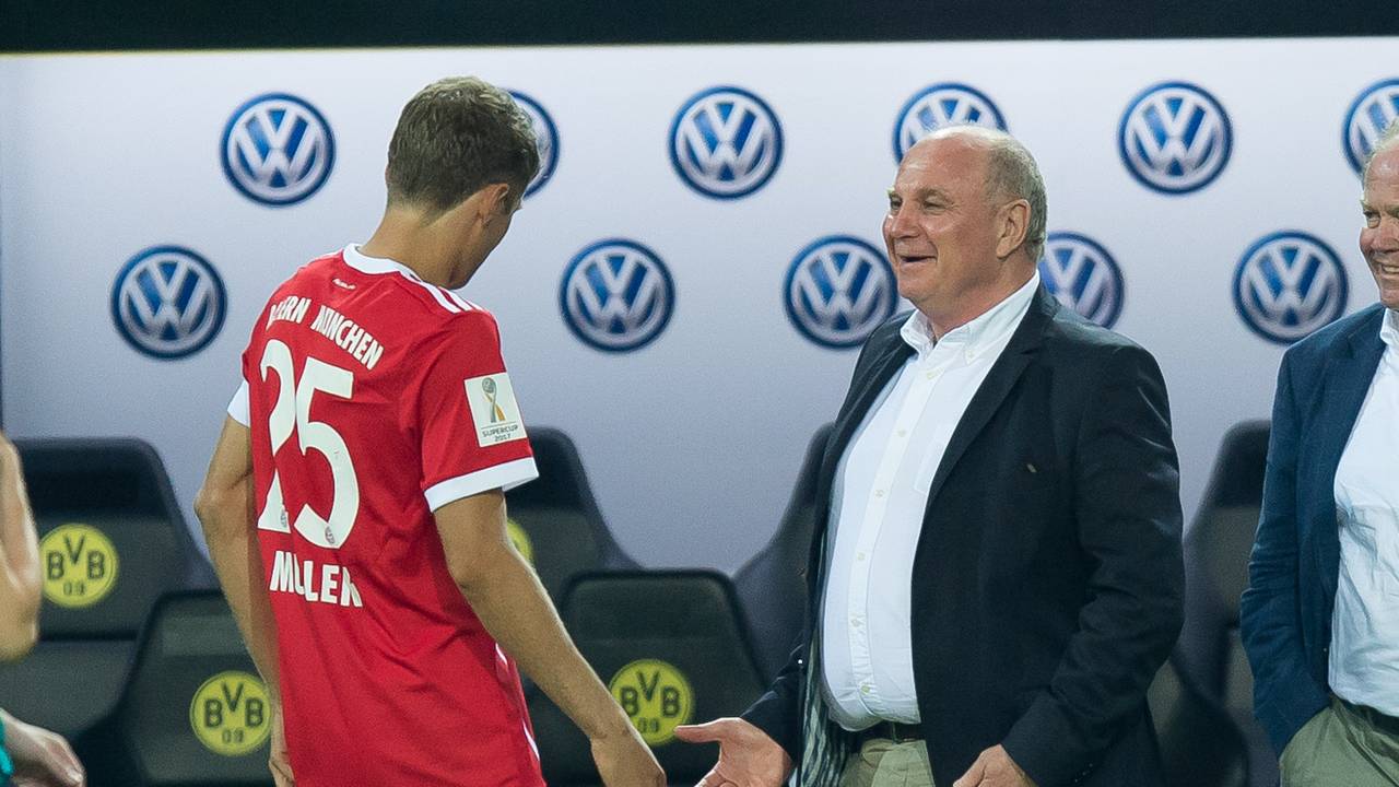 Newsflash: Uli Hoeneß glaubt an DFB-Comeback von Thomas Müller vom FC Bayern