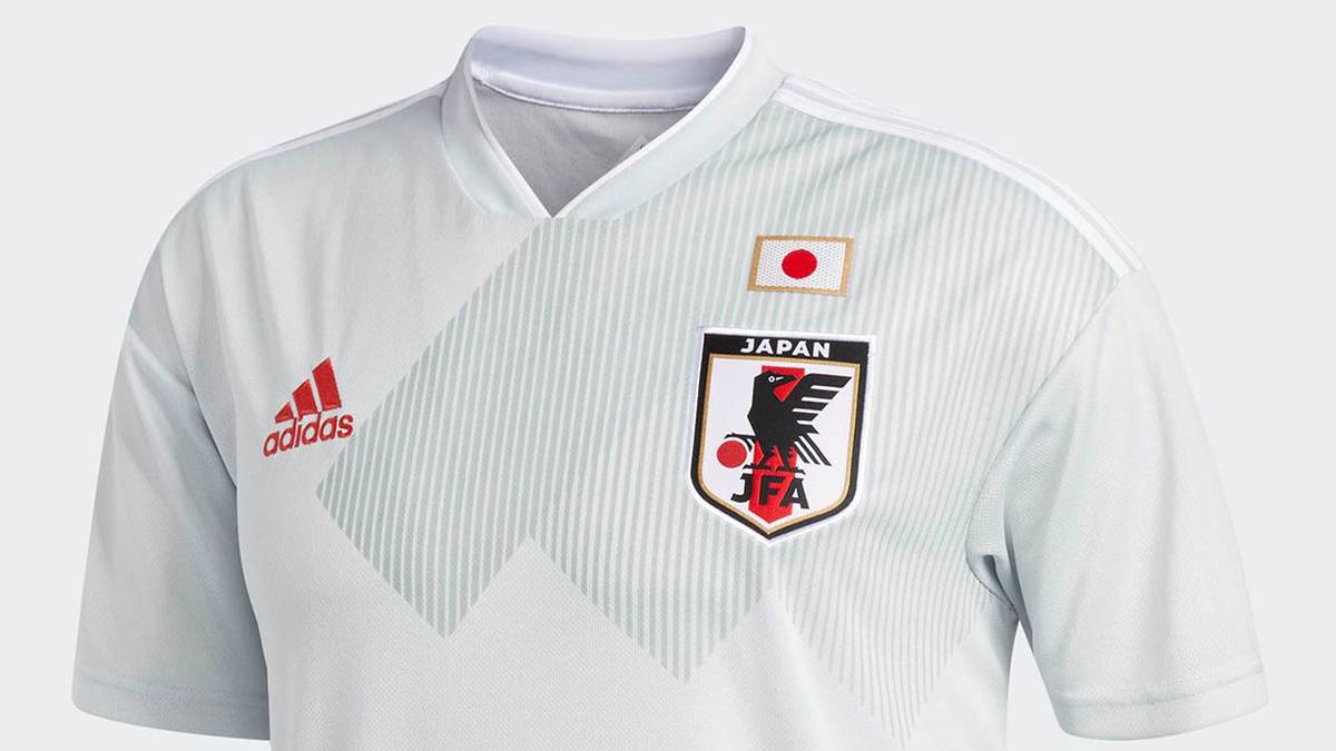 Schlicht kommt auch das Auswärtstrikot der Asiaten daher