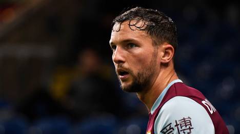 BURNLEY, ENGLAND - AUGUST 28: Danny Drinkwater of Burnley during the Carabao Cup Second Round between Burnley and Sunderland at Turf Moor on August 28, 2019 in Burnley, England. (Photo by George Wood/Getty Images)