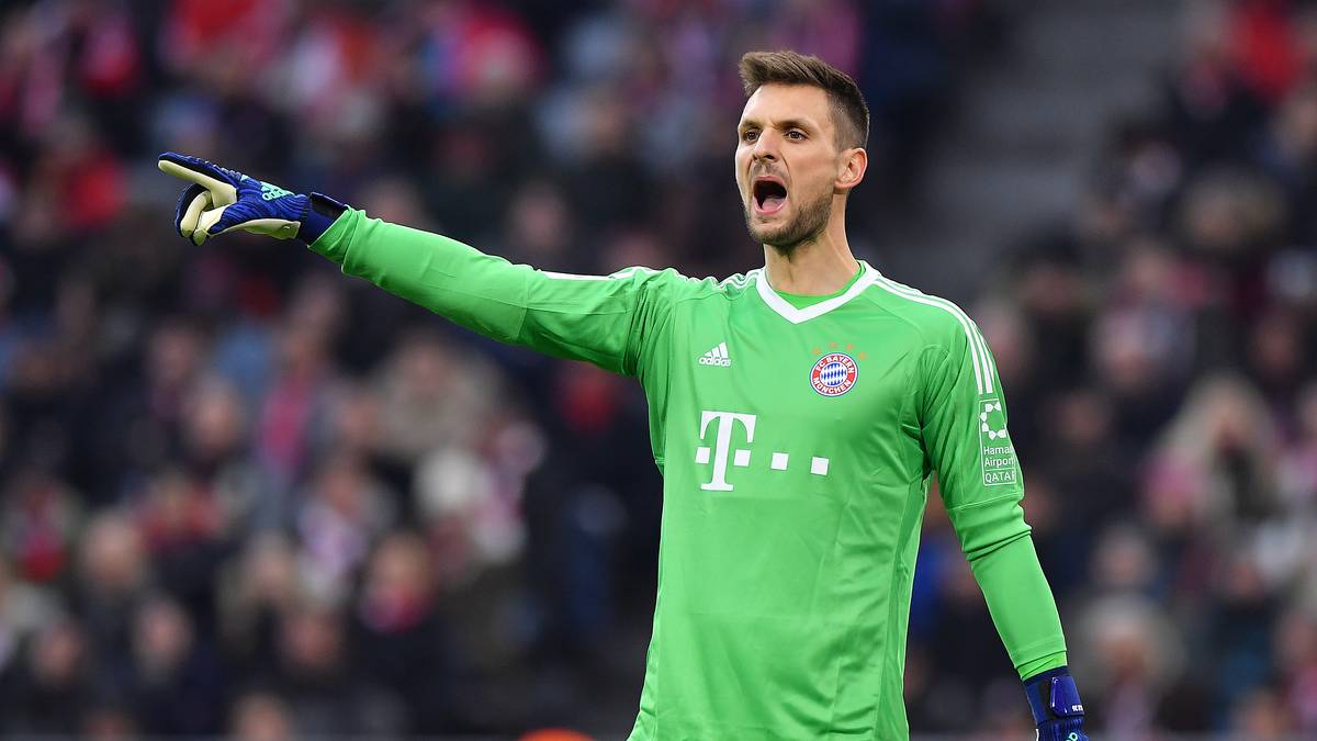 BAYERN - SVEN ULREICH: Wer braucht eigentlich Manuel Neuer? Diese Frage wäre nach der bärenstarken Leistung von Ulreich durchaus berechtigt. An beiden Gegentoren schuldlos, verhinderte aber mit mehreren Glanzparaden (6., 32., 37., 50.) weitere Leverkusener Tore - SPORT1-Note: 1,5