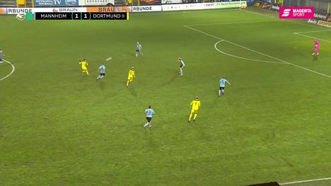 Dortmund hat am Montagabend einen 3:1-Sieg in Mannheim eingefahren. Dass es dazu kam, lag an einem genialen Moment des 20-Jährigen Immanuel Pherai.