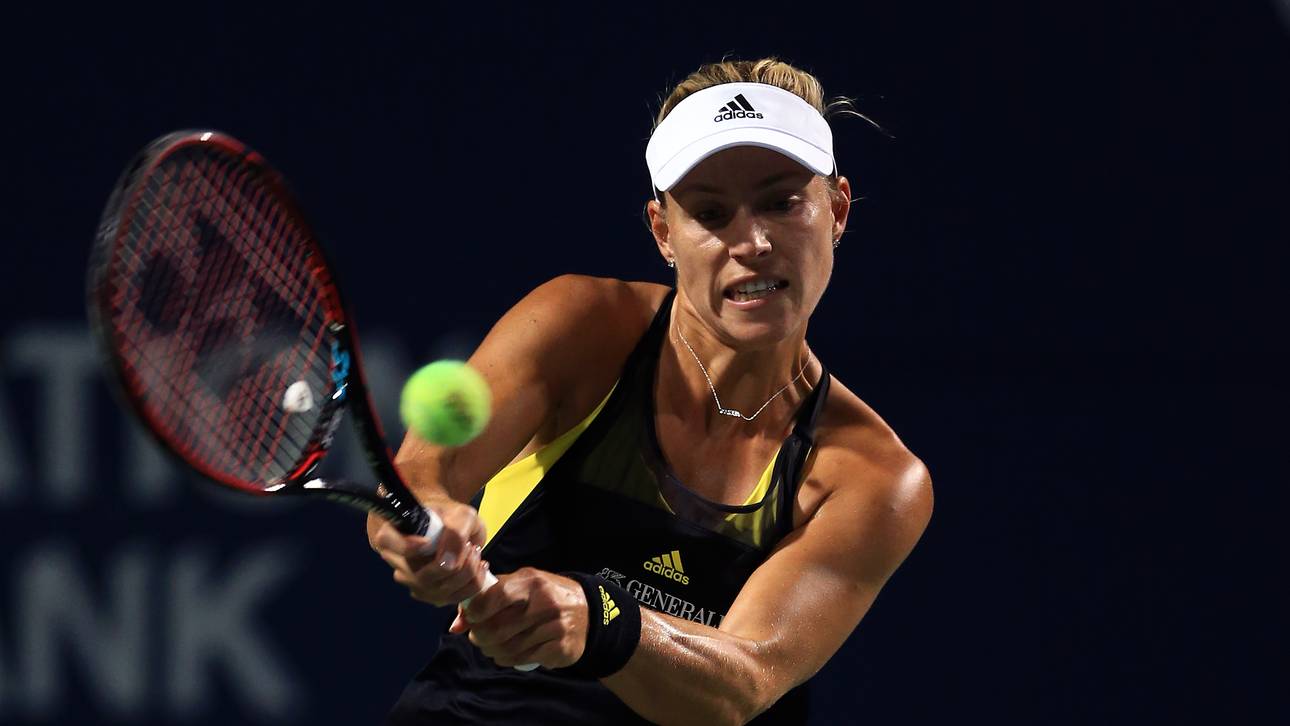 Kerber beißt sich in Toronto durch