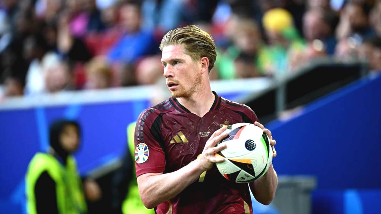 Kevin De Bruyne sieht sich mit einer kritischen Frage konfrontiert