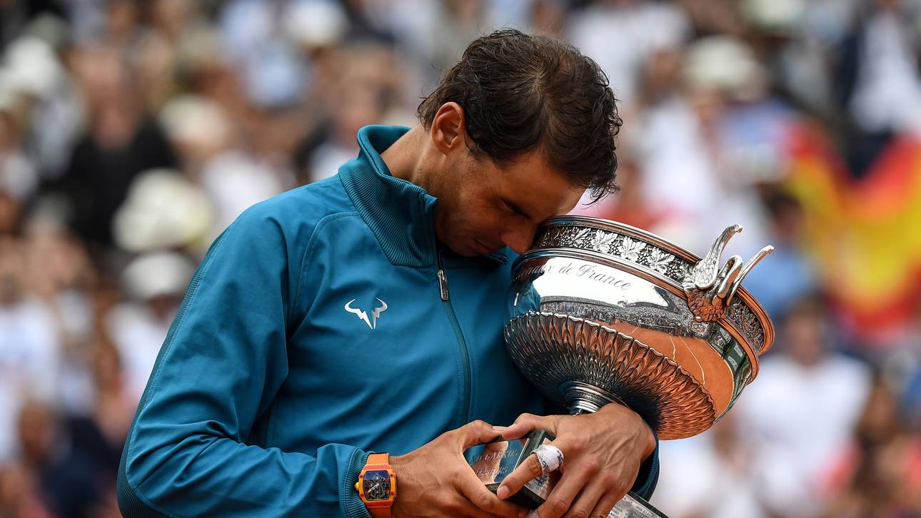 Federer verneigt sich vor Nadal