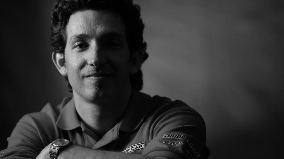 ROBERTO GONZALEZ: In jungen Jahren startete der Mexikaner in der Champ Car World Series, danach folgten acht Jahre Motorsport-Pause. Erst 2012 kehrte der 41-Jährige ins Renncockpit zurück