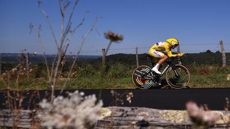 Julian Alaphilippe gewinnt das Einzelzeitfahren der Tour de France