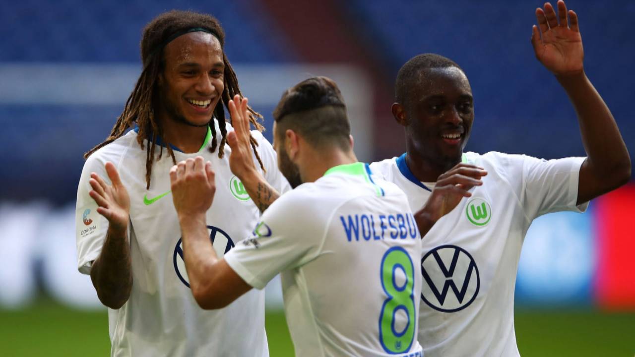 VfL Wolfsburg: Kevin Mbabu mit Coronavirus infiziert