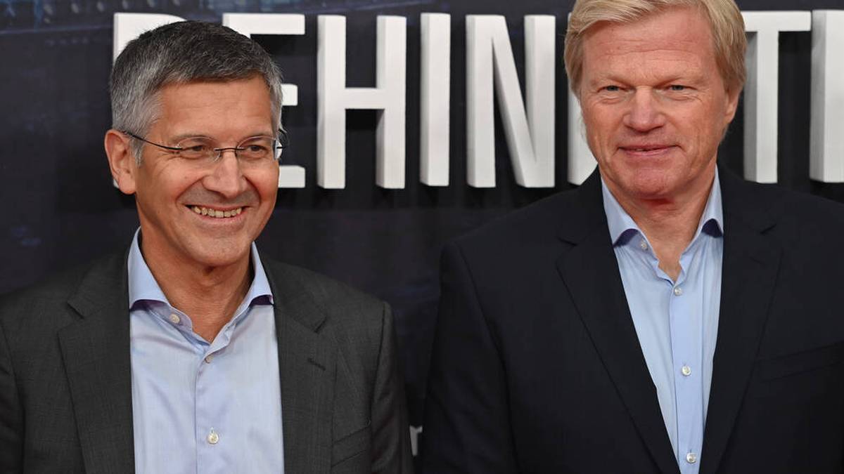 Bayern-Präsident Herbert Hainer (l., mit Oliver Kahn) sieht keine Zukunft für die Super League