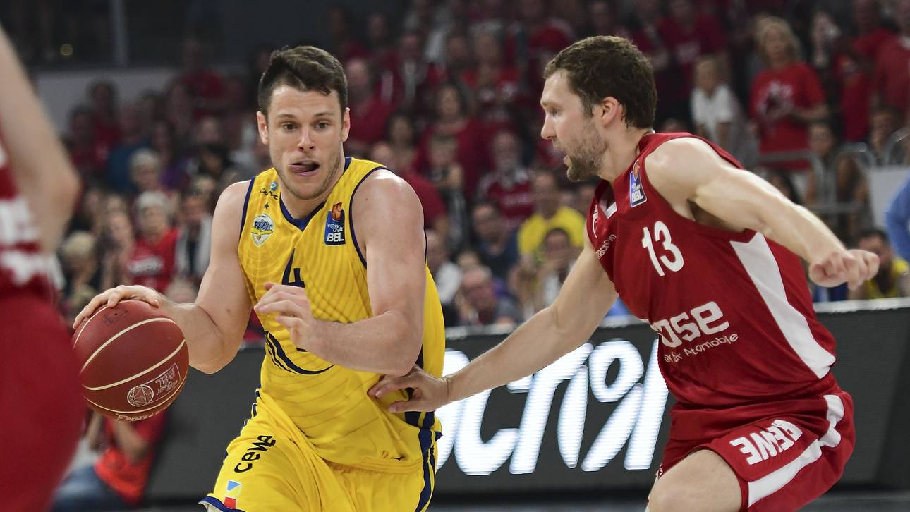 Sieben Spieler verlassen Oldenburg