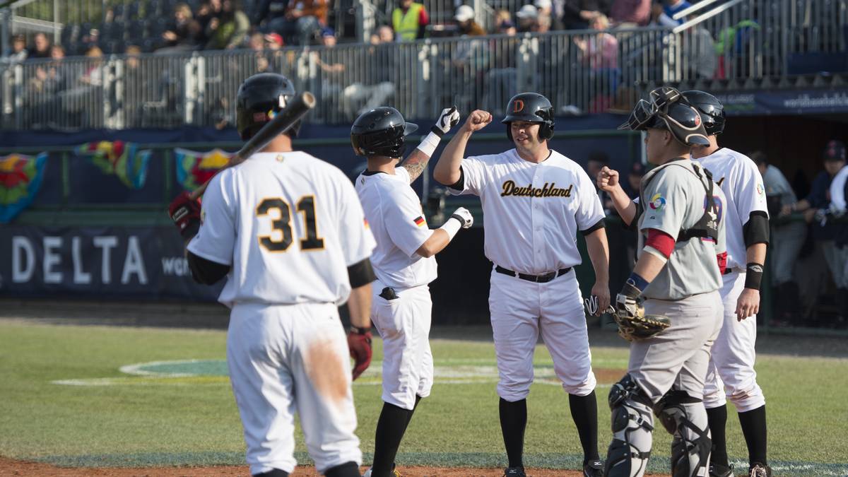 BASEBALL/SOFTBALL: Im Baseball hat Deutschland keine Chance mehr auf eine Teilnahme - und das, obwohl man im eigenen Land die Europameisterschaft austrug. In der Finalrunde scheiterte man an Italien. Europa wird 2020 durch Israel vertreten 