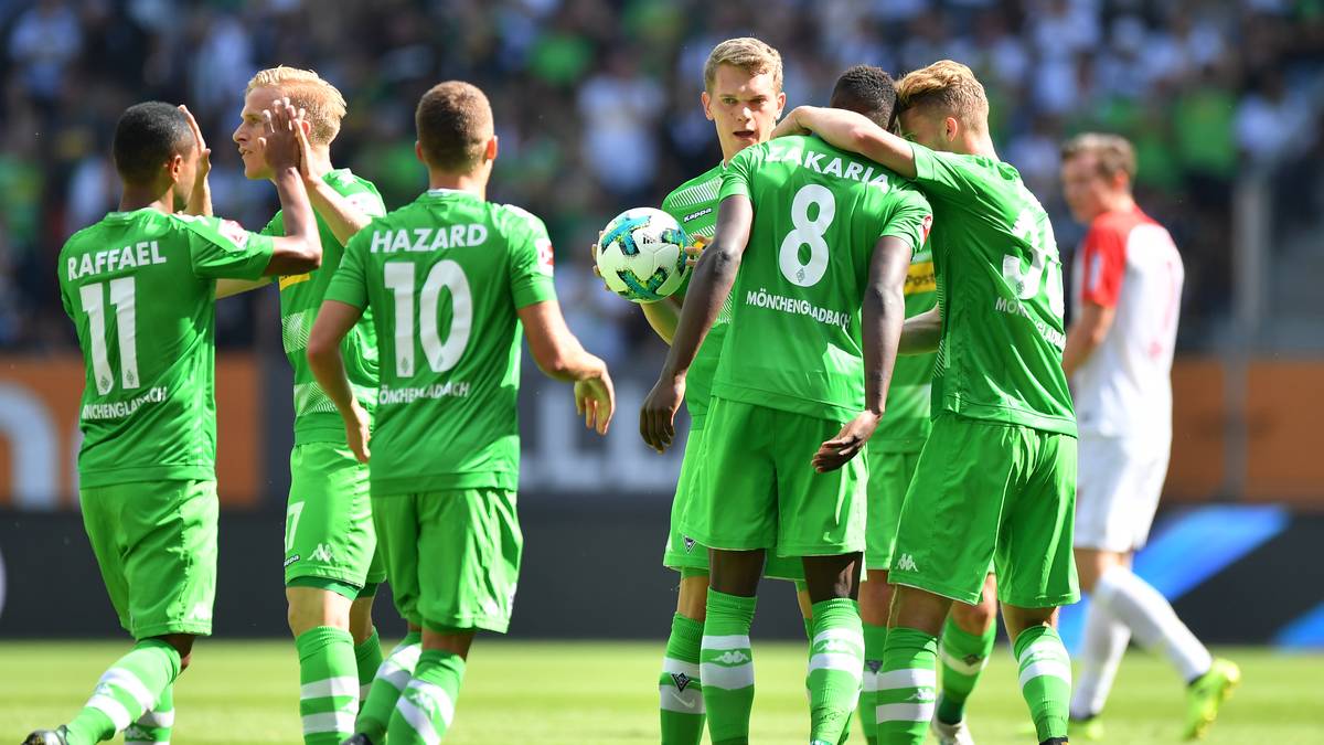 MÖNCHENGLADBACH: 30 Spieler (1 Leihspieler) im Schnitt 25,3 Jahre, 19 Legionäre