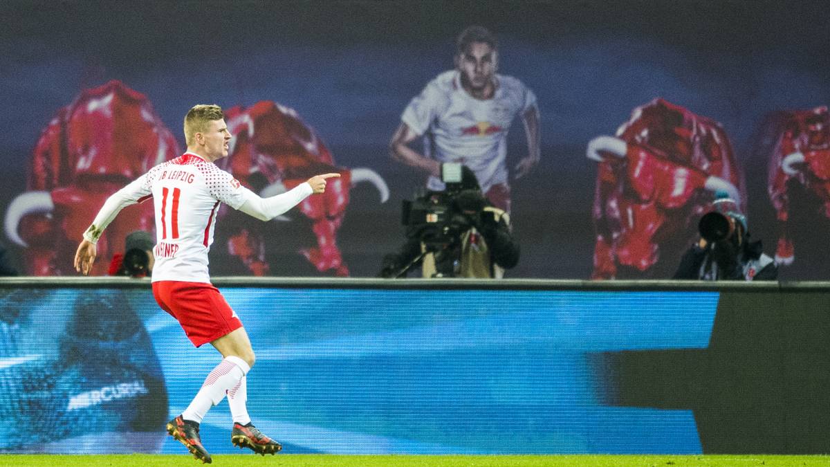 71. Minute - Wieder Naldo: Torschütze Werner legt im Strafraum für Bruma vor. Der Angreifer dreht sich und schließt kraftvoll ab. Beim Versuch grätschend einzugreifen, fälscht Unglücksrabe Naldo den Ball erneut unhaltbar für seinen Torwart ab