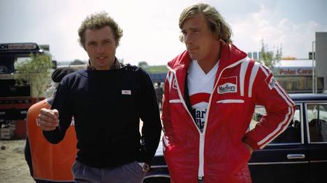 Jochen Mass (l.) war in der Formel 1 Teamkollege von James Hunt