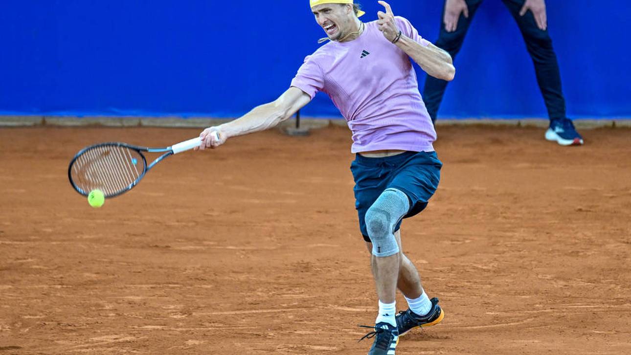 Zverev siegt mit Knochenbruch