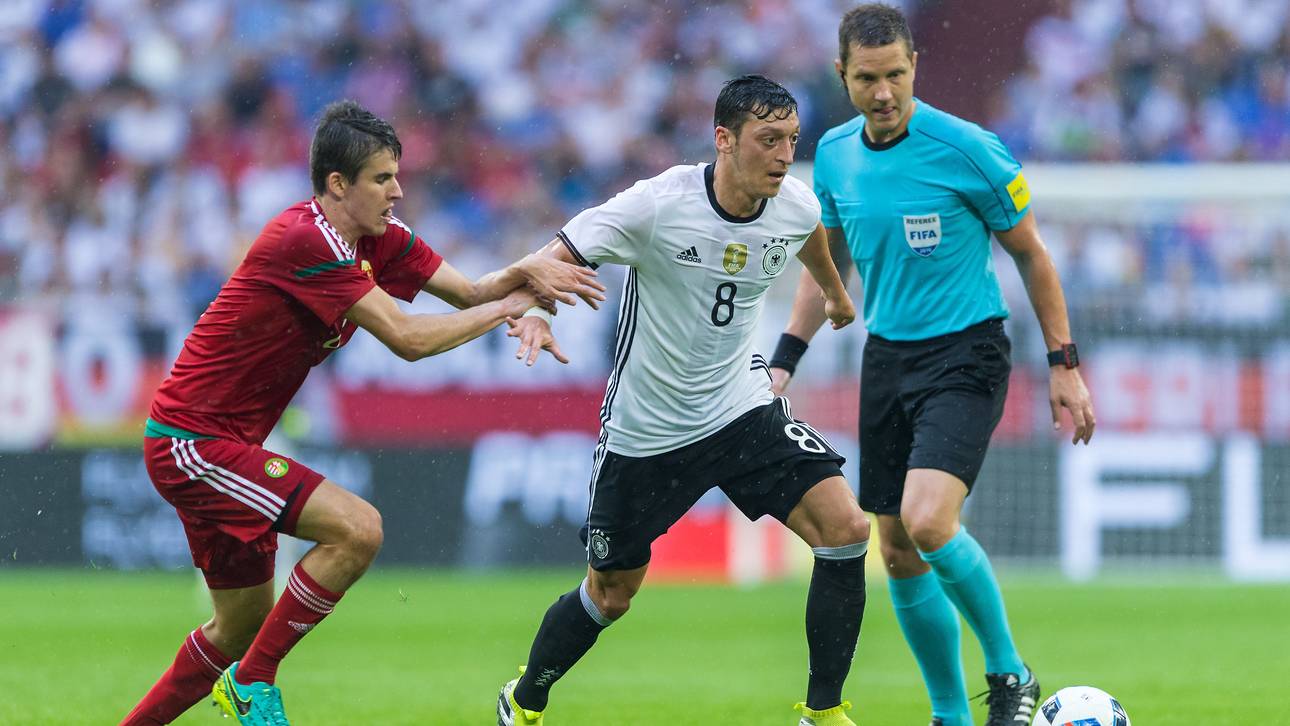 Özil als Sechser: Warum nicht?