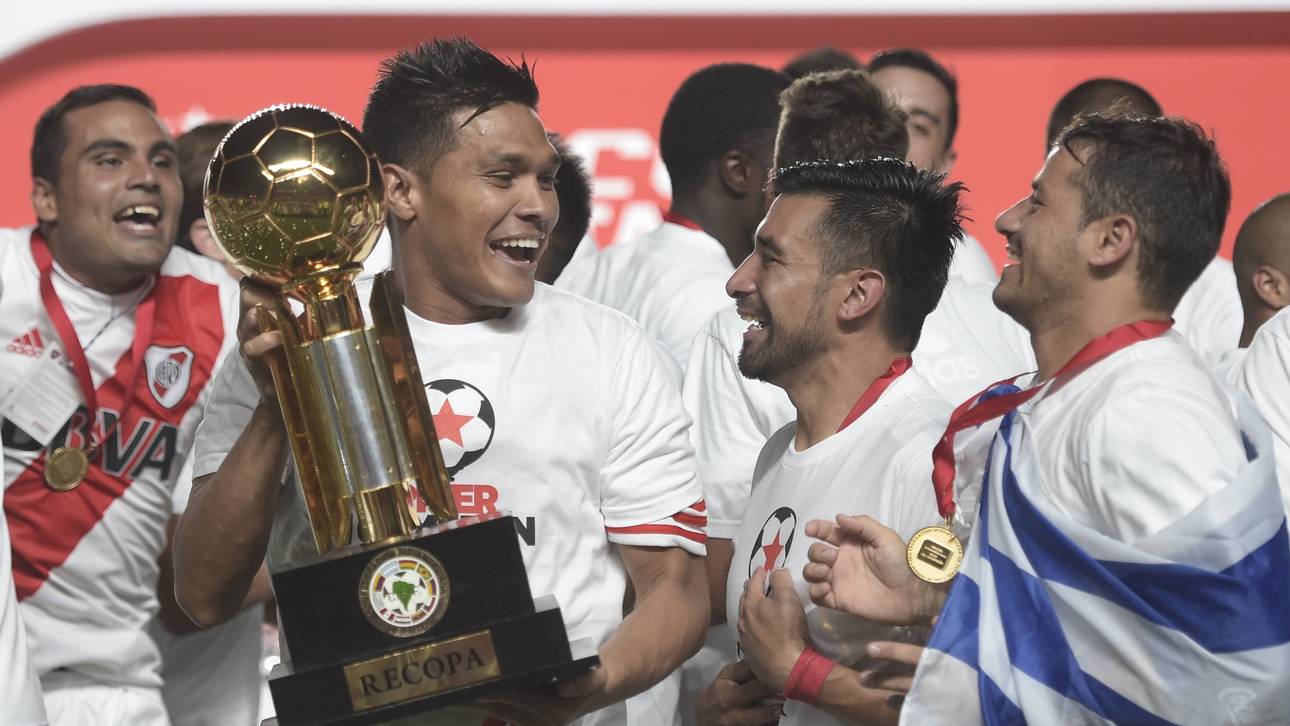 River Plate triumphiert im Supercup