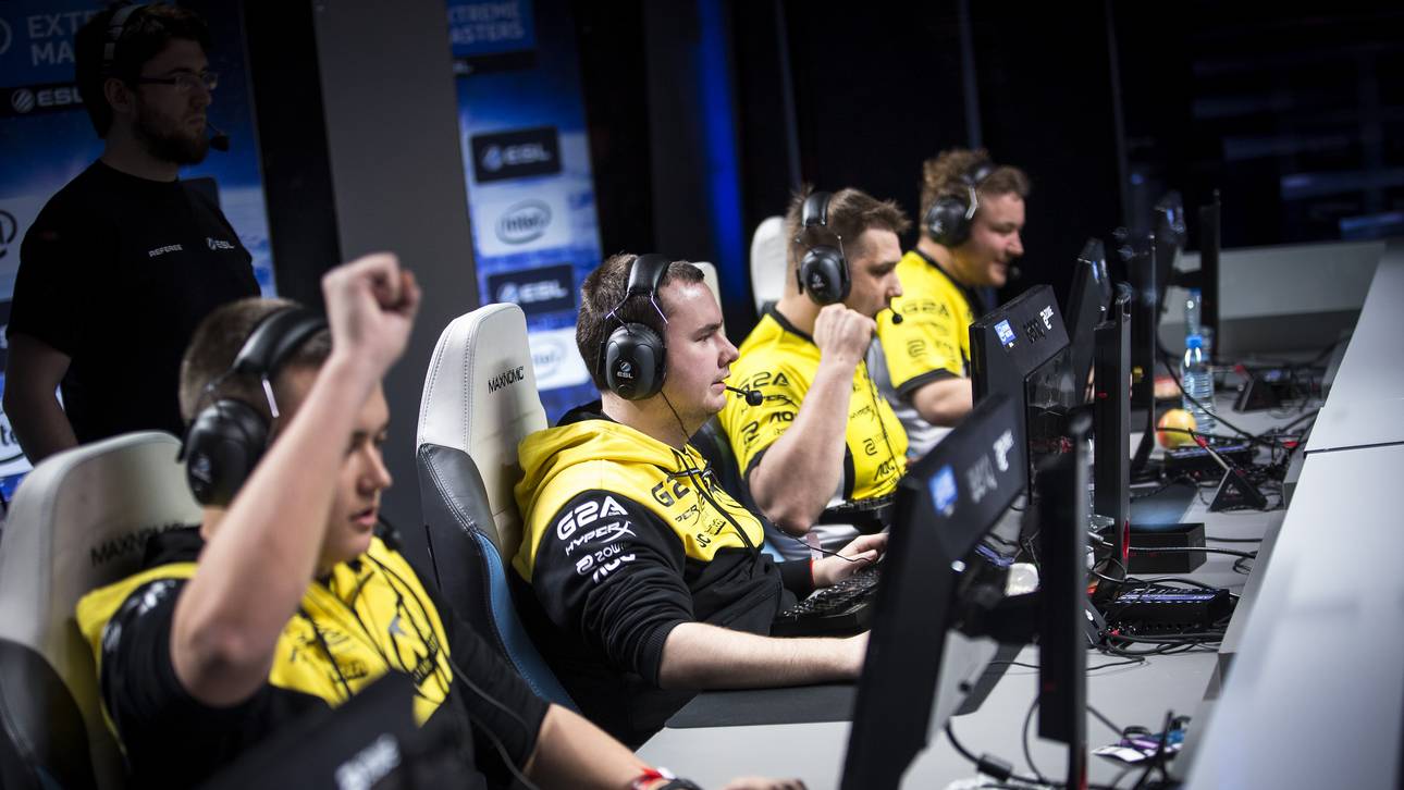 Na’Vi und Luminosity im Finale