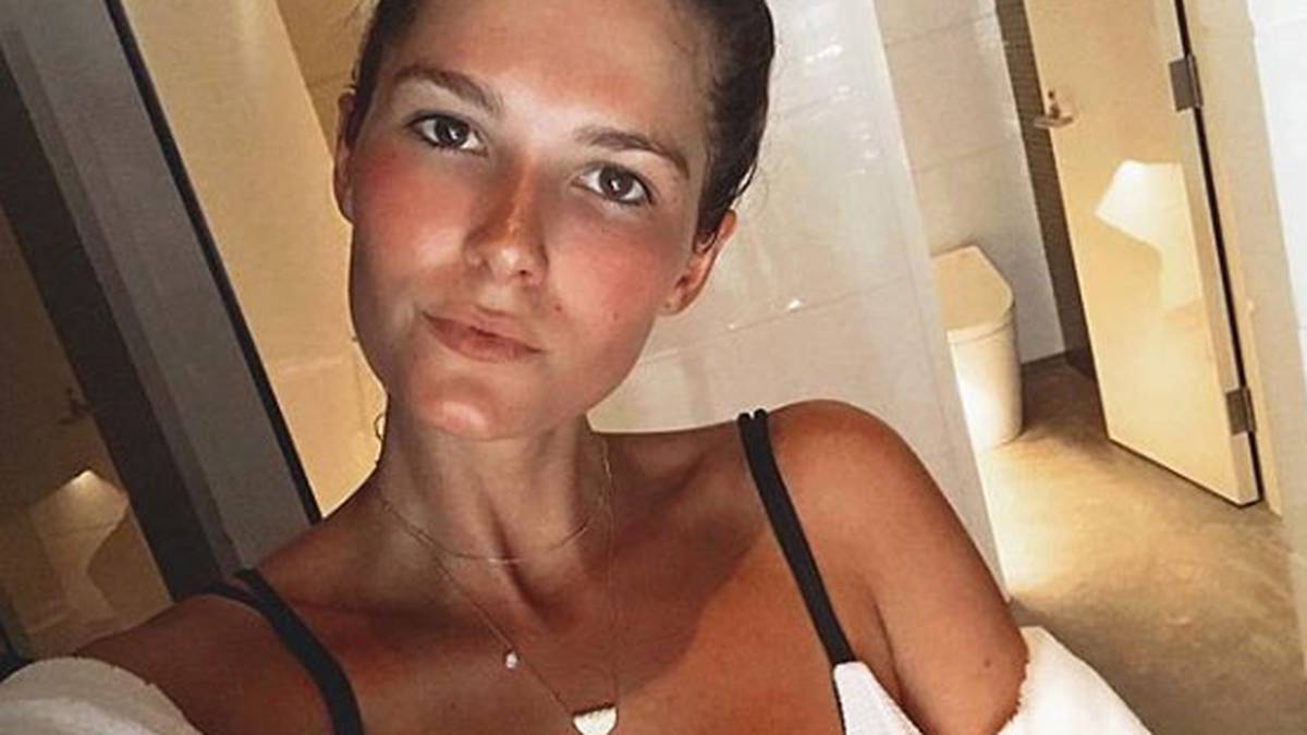 Chloe Chapman zeigt ihre Urlaubsbräune