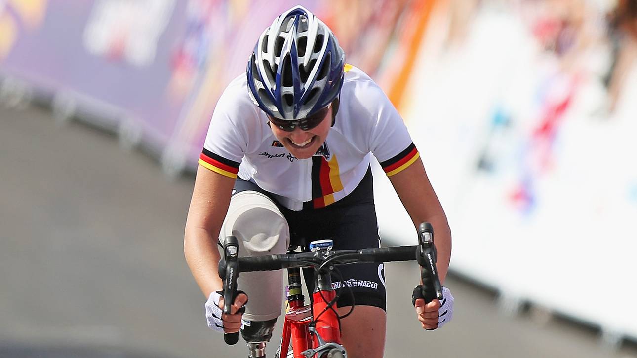 Schindler jubelt im Straßenrennen