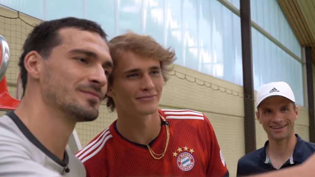 Müller besiegt Hummels im Tennis