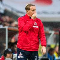 Der 1. FC Köln und Trainer Timo Schultz gehen nach dem Abstieg aus der Bundesliga getrennte Wege. Das teilte der Klub am Montag mit.