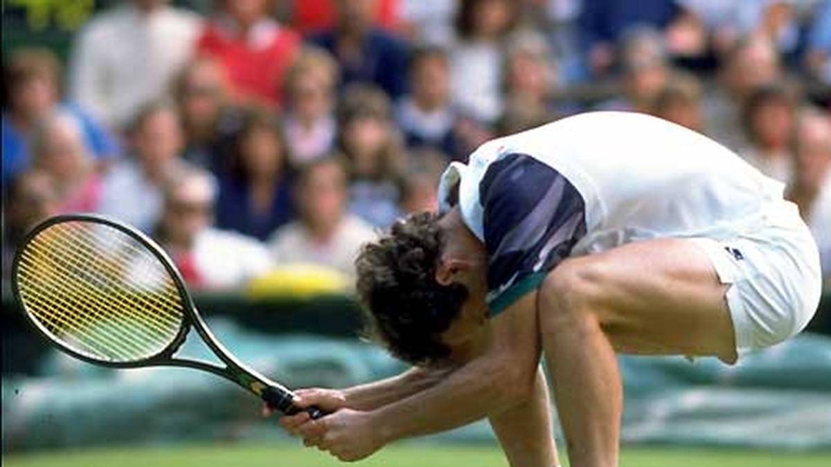 Man kann nur erahnen, wieviele Schläger John McEnroe zum Opfer fielen