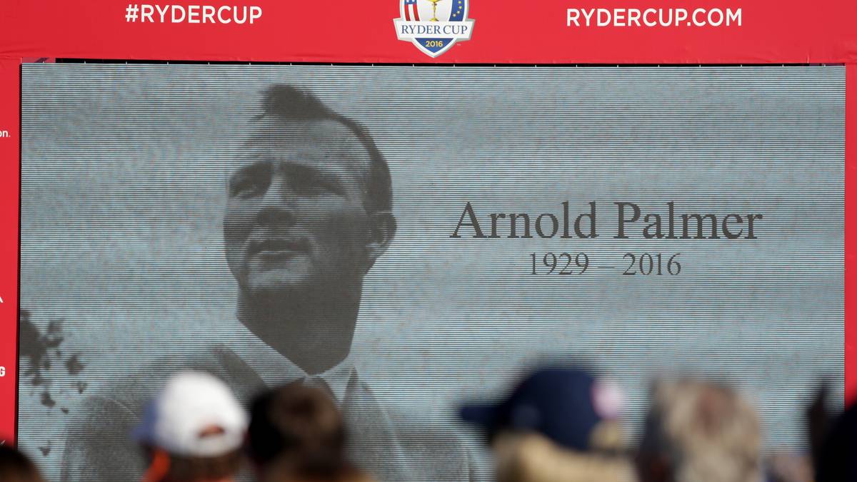 PLATZ 3 - ARNOLD PALMER (1,35 Milliarden Dollar): Den dritten Podestplatz erobert Arnold Palmer. Die Ende September verstorbene Golf-Legende verdiente in den vergangenen Jahren durch Sponsoren immer noch mehr als 40 Millionen jährlich