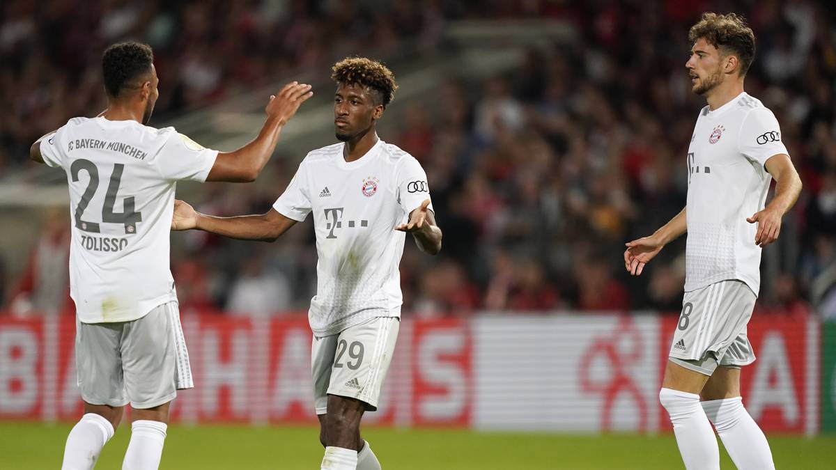 Im DFB-Pokal gab es gegen Energie Cottbus einen glanzlosen Sieg, im Supercup musste man sich jedoch dem BVB geschlagen geben. Mit Ivan Perisic konnte am Dienstag der erste Offensiv-Neuzugang begrüßt werden, außerdem gibt es Interesse an Philippe Coutinho vom FC Barcelona. Aktuell ist der Kader zu dünn und die achte Meisterschaft in Serie gefährdet