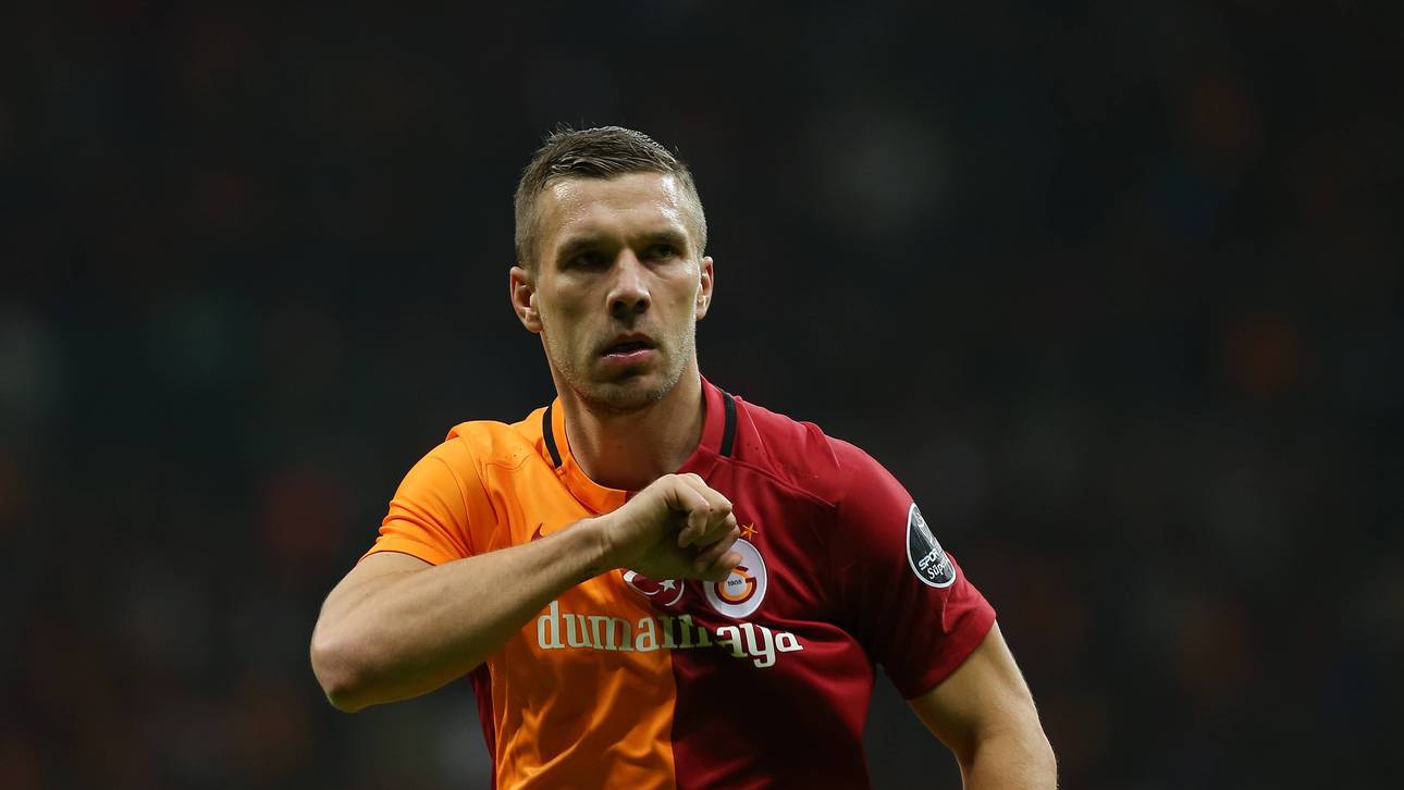 Podolski köpft Gala zum Pokaltriumph