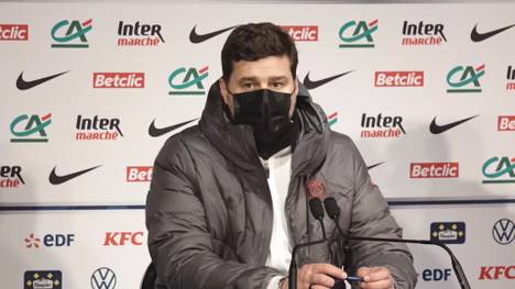 PSG scheitert im französischen Pokal an Nizza, nachdem Xavi Simons den entscheidenden Elfer verschießt. Mauricio Pochettino stellt klar, dass nicht er den 18-Jährigen als Schütze ausgewählt hat.