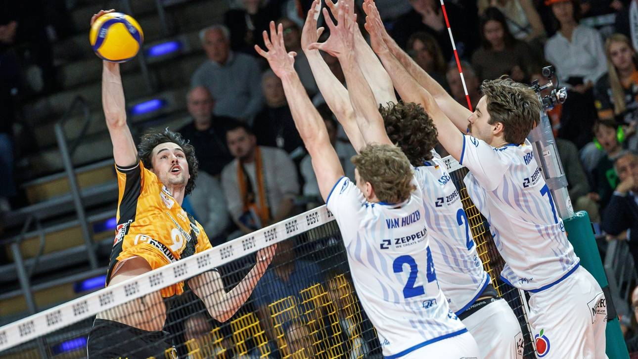 Berlin sichert sich Final-Matchball