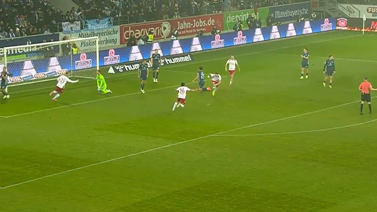 Desaströse Löwen blamieren sich in Regensburg