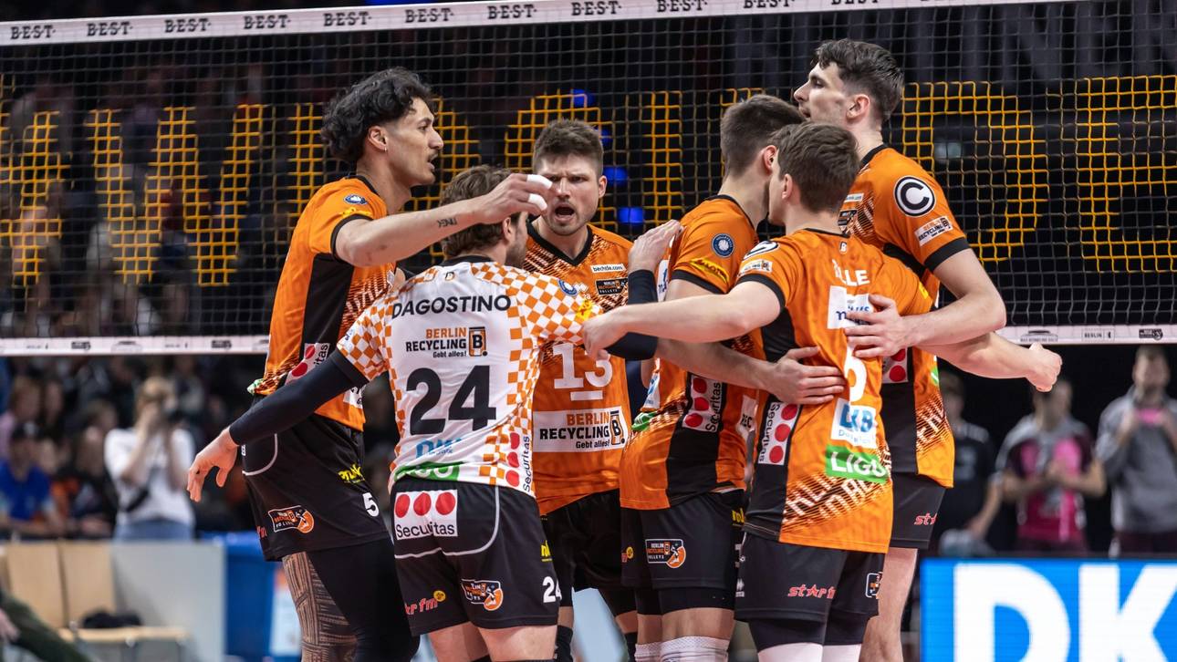 Rekordmeister müht sich ins Halbfinale