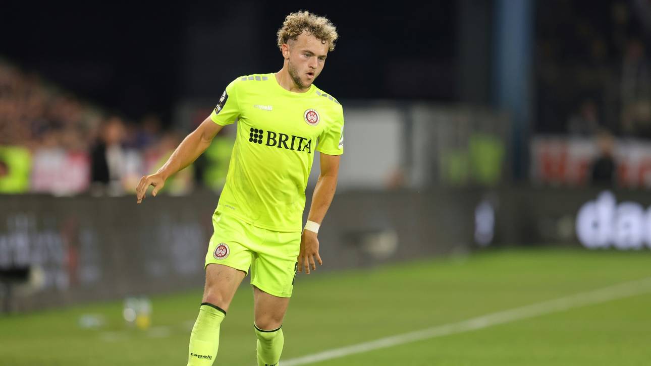 Baumgart hakt Hollerbach-Transfer ab