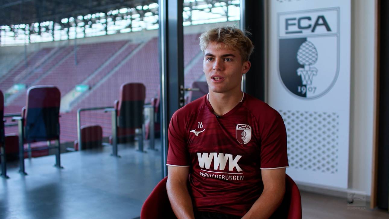 DFB-Debüt? „In der Kabine wird darüber geredet“