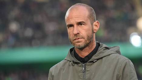 Mehmet Scholl ist bekannt für seine klaren Worte - auch bei seinem Sohn Lucas macht der Ex-Bayern-Profi keine Ausnahme. 