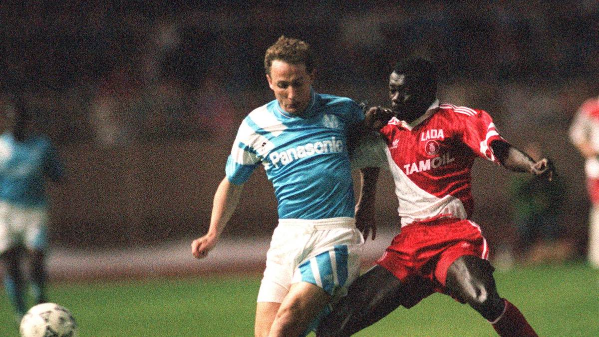 1991: JEAN-PIERRE PAPIN (Frankreich/Olympique Marseille): Dank seiner Tore in der französischen Liga und im Europapokal wird Papin zum Welttorjäger 1991. Das Europapokalfinale verliert Marseille jedoch gegen Roter Stern Belgrad