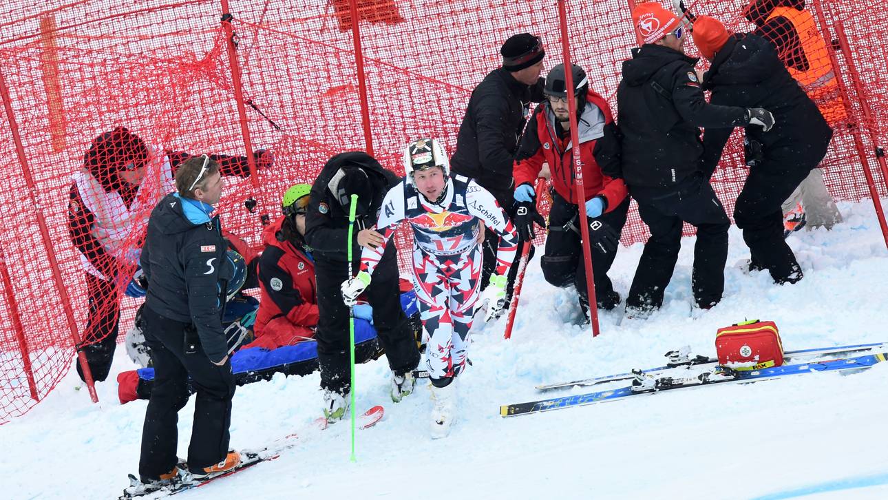 Reichelt mit Blitz-Comeback und Kritik