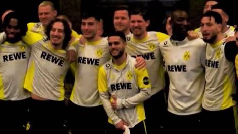 Der FC Chelsea beendet die Leihe von Aaron Anselmino zu Borussia Dortmund vorzeitig. Der Abschied des Argentiniers von seinen Teamkollegen verläuft emotional.