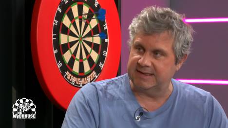 Werner von Moltke spricht in der neusten Madhouse-Folge über den Start der Darts in Deutschland und dabei spielte Legende Phil Taylor eine große Rolle.