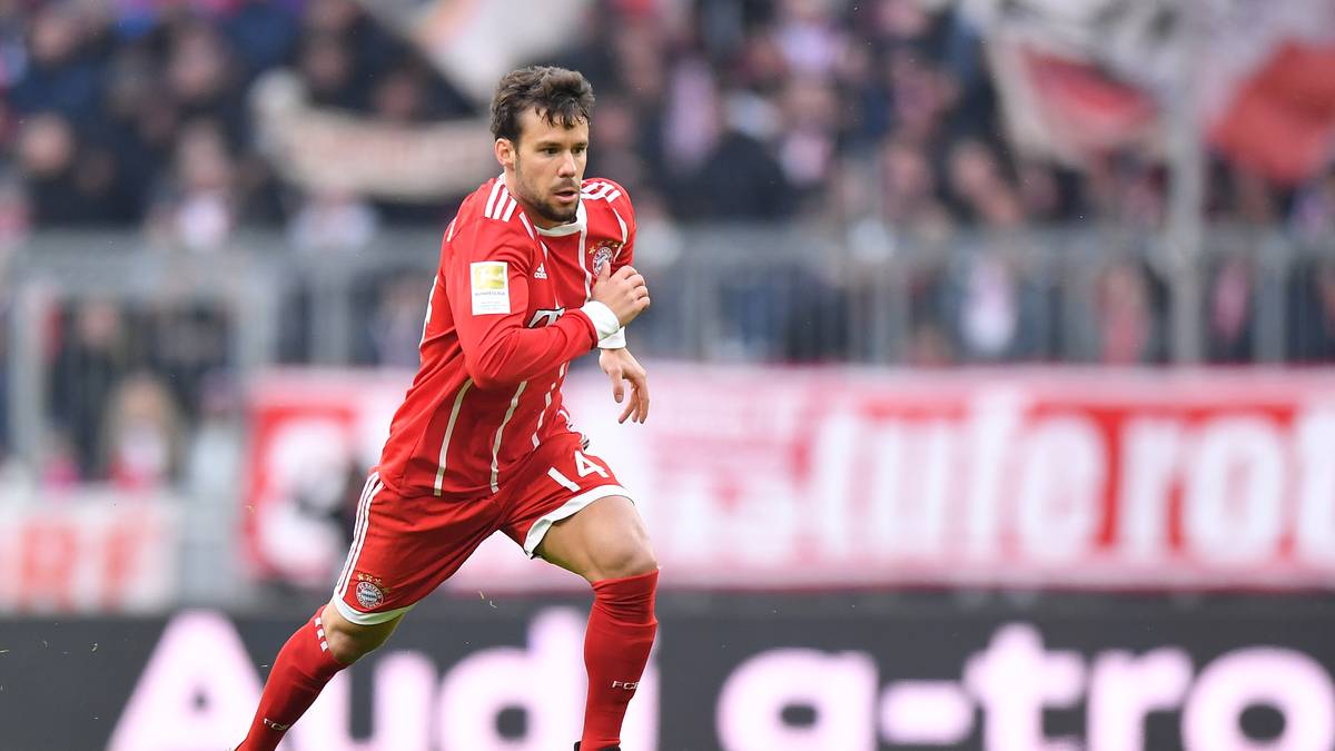 2018 - JUAN BERNAT (Abwehr): Der Spanier ist solide, zuverlässig und vielseitig einsetzbar - auch, wenn er es nie zum Stammspieler schaffte. Hat aber mehr Qualität als Contento, vor allem im Spiel nach vorne. Punkt für die Bayern der Gegenwart - 7:5