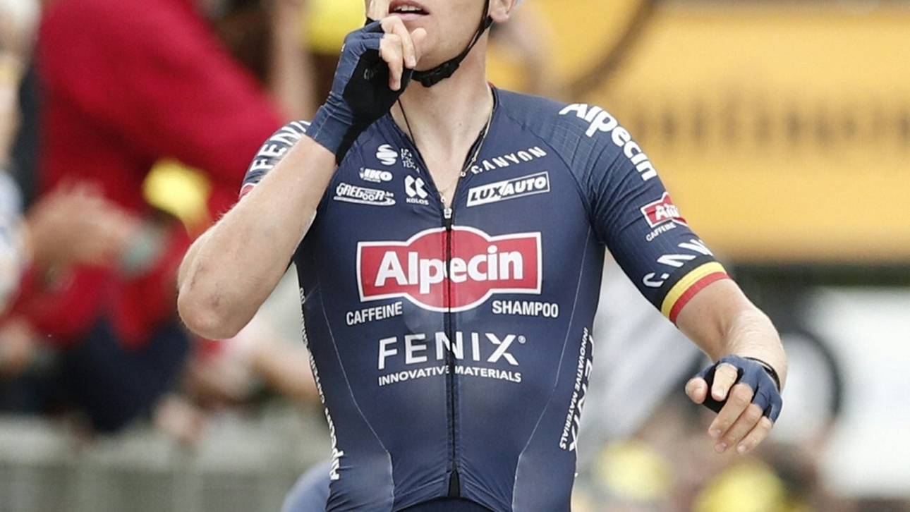 Merlier gewinnt chaotischen Massensprint – Ewan und Sagan schwer gestürzt