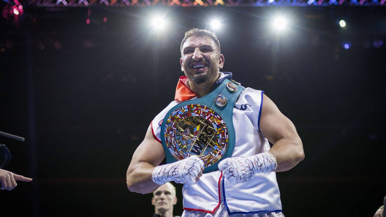 Deutschland hat einen Box-Weltmeister im Schwergewicht!