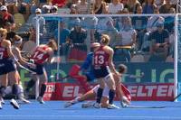 Die deutschen Hockey-Damen sichern sich nach dem enttäuschenden Aus im Halbfinale gegen Belgien noch die Bronzemedaille. Die DHB-Damen gewinnen gegen England mit 3:0. 