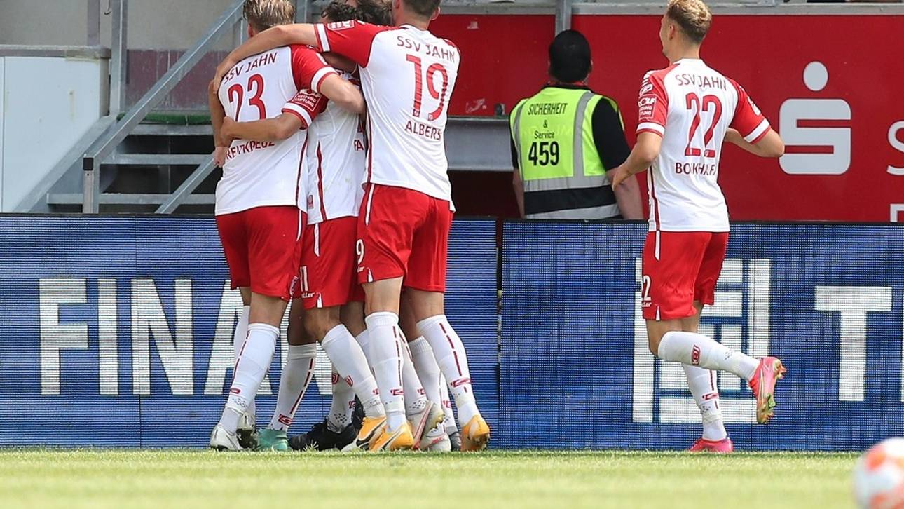 Regensburg verpasst Sprung an die Tabellenspitze