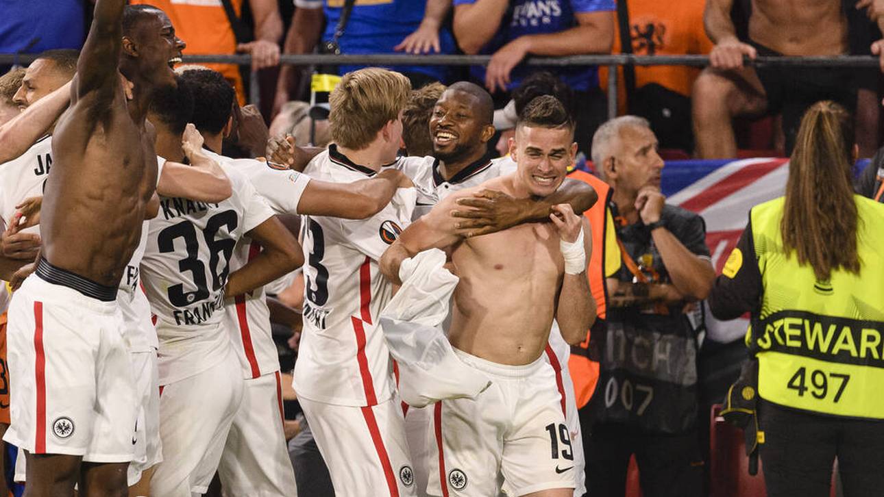 Erst der Ausgleich zum 1:1, dann der entscheidende Strafstoß zum 5:4-Sieg im Elfmeterschießen: Rafael Borré war 2022 der große Europa-League-Final-Held der EintrachtRafael Borré