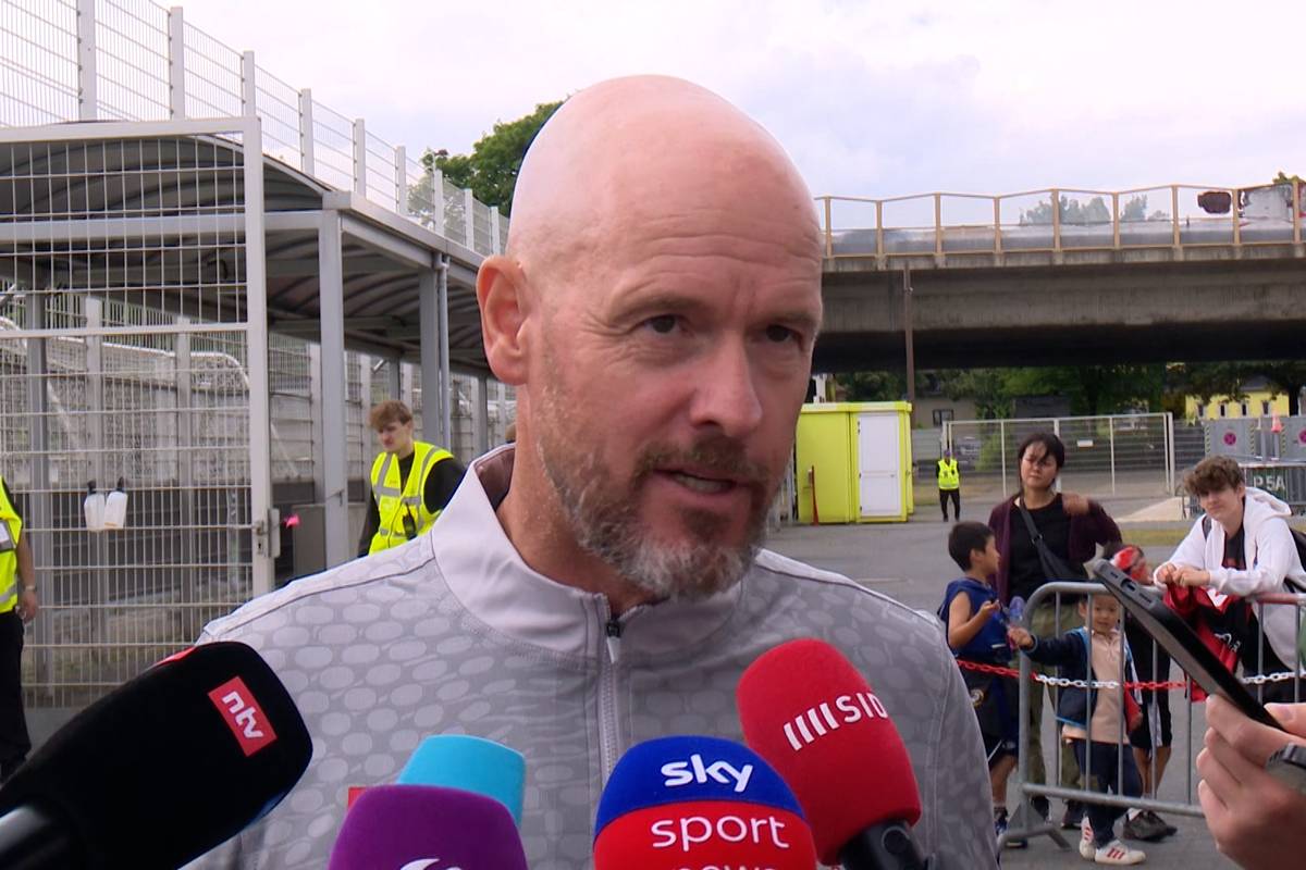 Erik ten Hag tritt bei Bayer Leverkusen in die großen Fußstapfen von Xabi Alonso. Der neue Coach verrät, dass er bereits Kontakt zu seinem Vorgänger hatte.