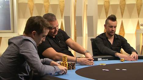 Auch Ronny Kaiser, Jan-Peter Jachtmann und George Danzer (v.l.) sitzen beim Staffelfinale am Cashgame-Tisch